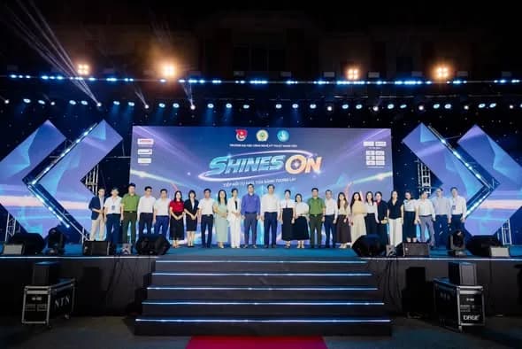 💙 LỜI CẢM ƠN CHÂN THÀNH TỚI CÁC NHÀ TÀI TRỢ 𝐒𝐇𝐈𝐍𝐄𝐒 𝐎𝐍 – ĐÊM NHẠC CHÀO TÂN SINH VIÊN K24 HYUTE